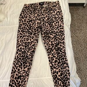 Paige Leopard Print Hoxton Ankle jeans
